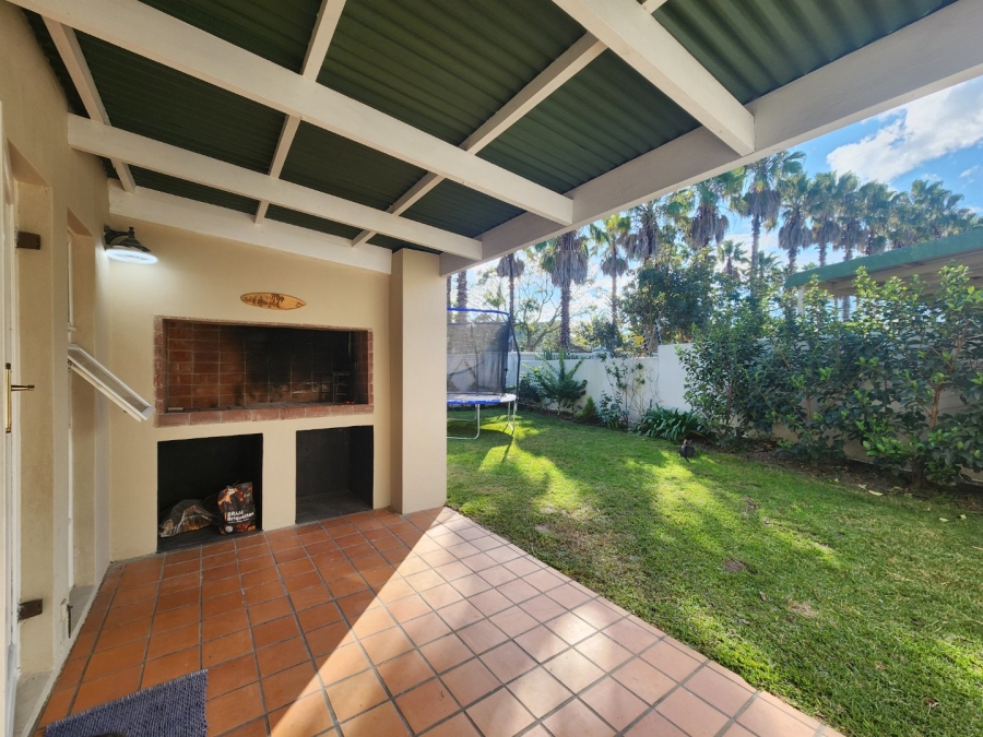3 Bedroom Property for Sale in King George Park Western Cape